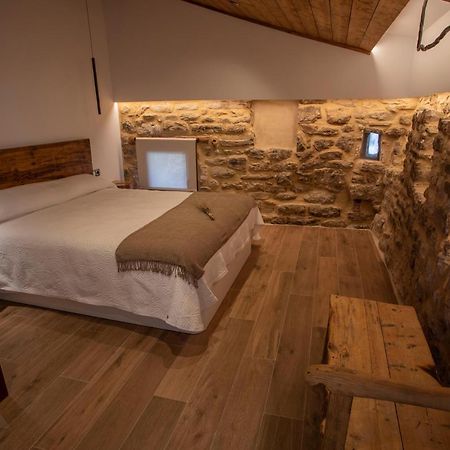 Casa Sanui. Apartaments Turistics Rurals Estorm المظهر الخارجي الصورة
