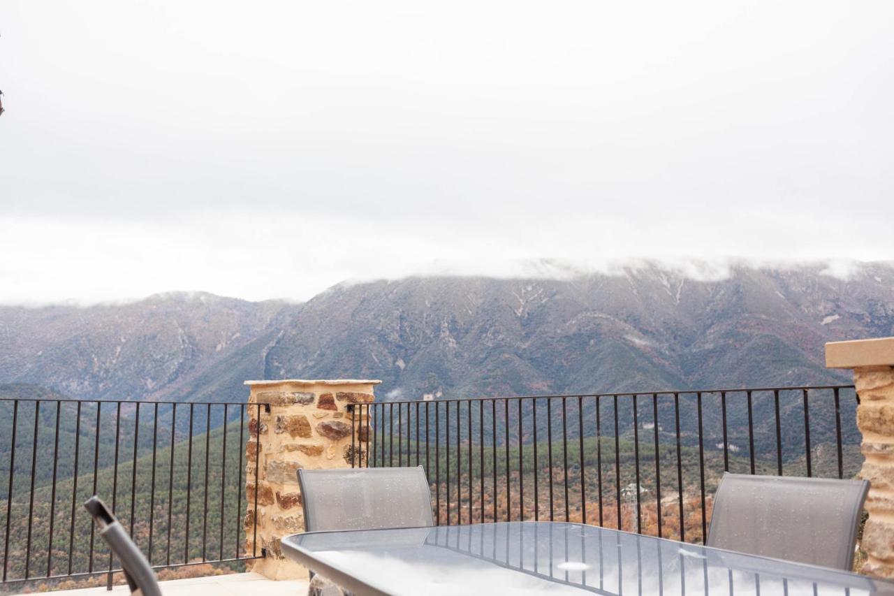 Casa Sanui. Apartaments Turistics Rurals Estorm المظهر الخارجي الصورة