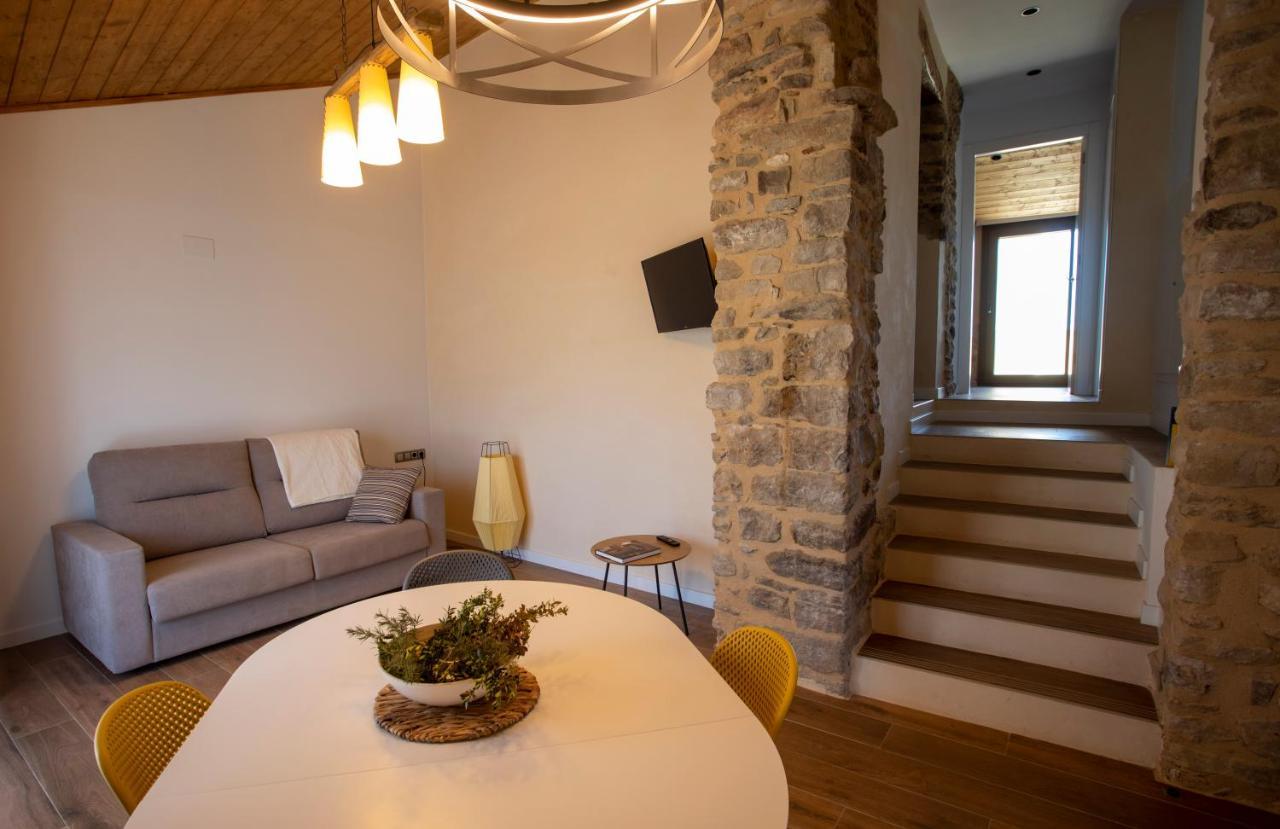 Casa Sanui. Apartaments Turistics Rurals Estorm المظهر الخارجي الصورة