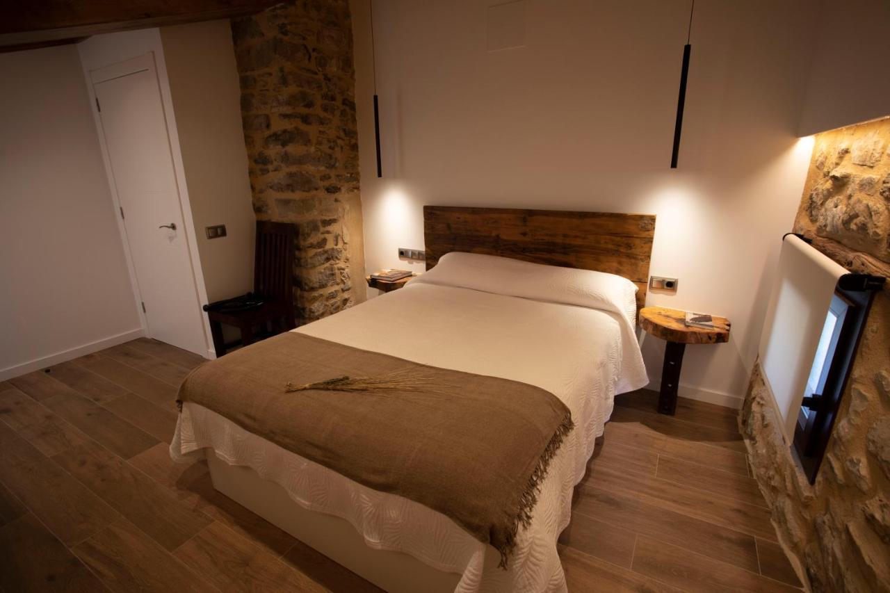 Casa Sanui. Apartaments Turistics Rurals Estorm المظهر الخارجي الصورة
