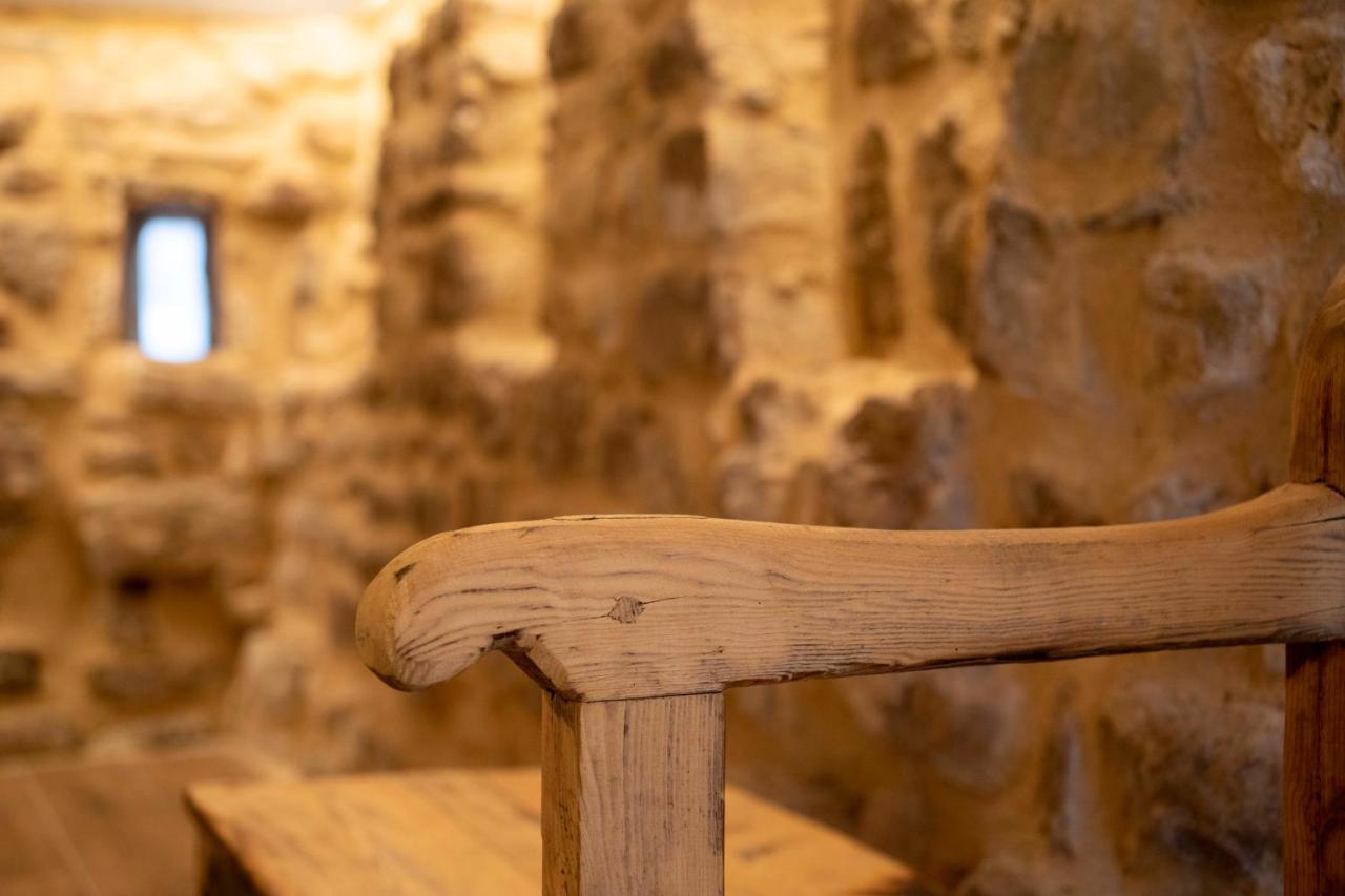 Casa Sanui. Apartaments Turistics Rurals Estorm المظهر الخارجي الصورة
