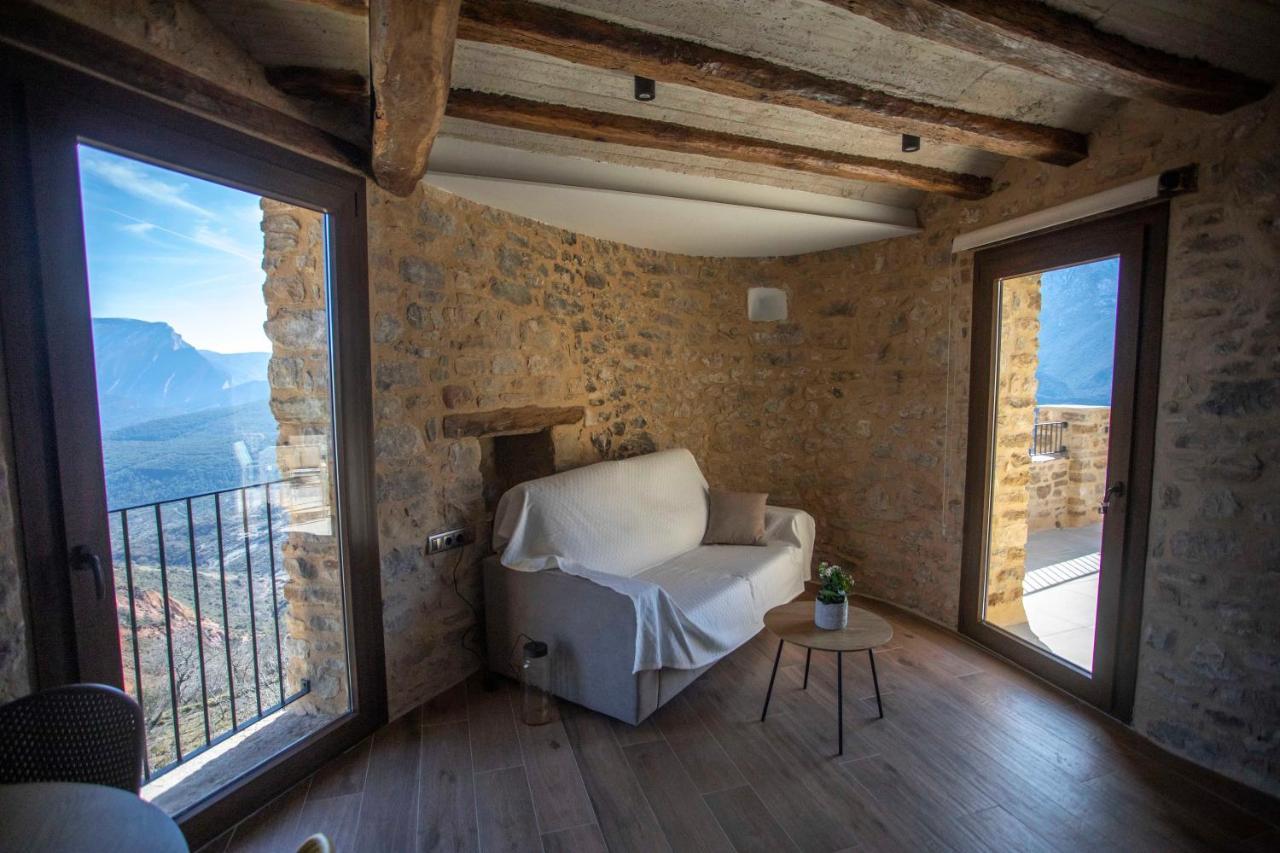 Casa Sanui. Apartaments Turistics Rurals Estorm المظهر الخارجي الصورة