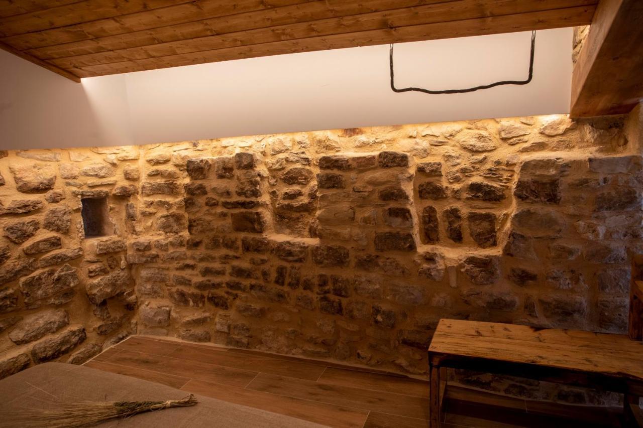 Casa Sanui. Apartaments Turistics Rurals Estorm المظهر الخارجي الصورة