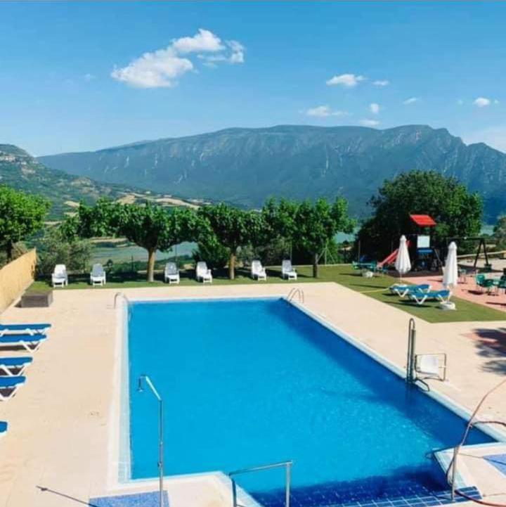 Casa Sanui. Apartaments Turistics Rurals Estorm المظهر الخارجي الصورة